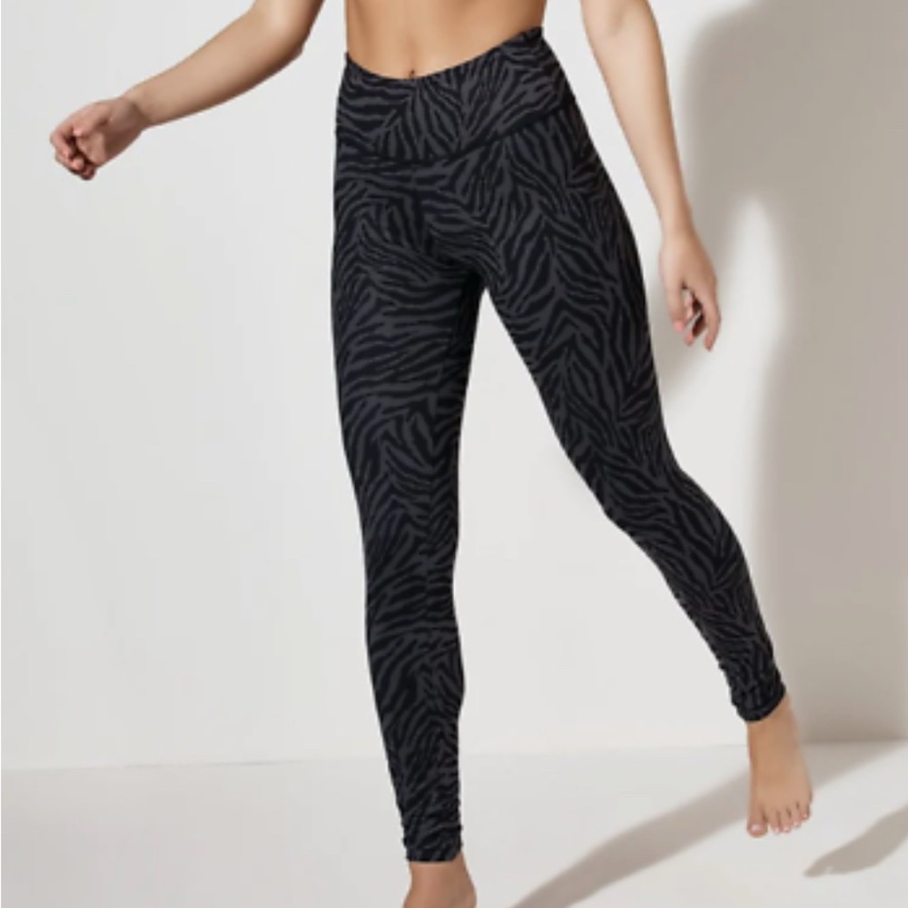 Women’s Zebra Striped Leggings